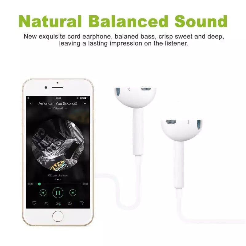 Apple EarPods with 3.5 mm Headphone Plug